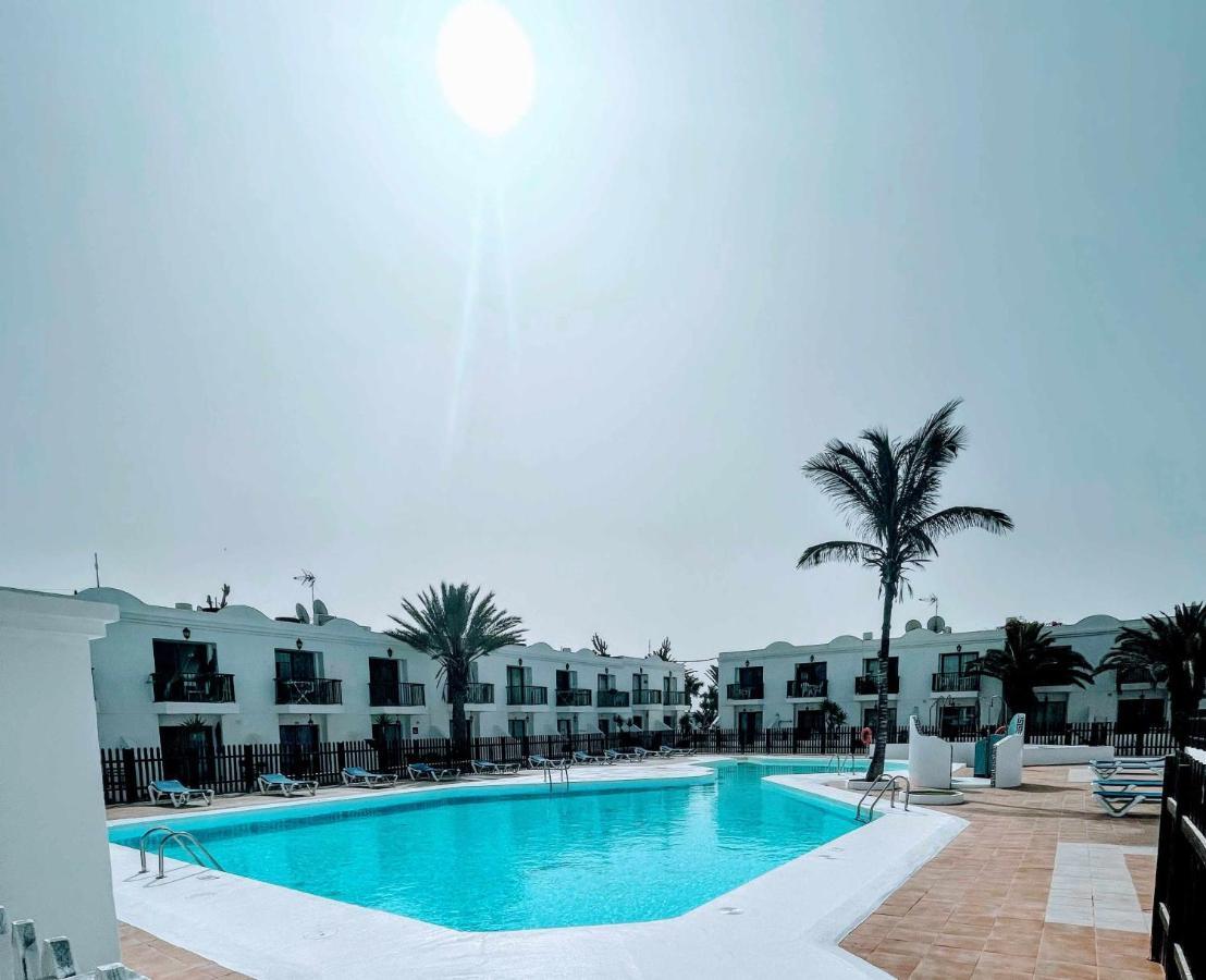 Appartement Armonia Pool View & Wi-Fi By Irent Fuerteventura à Corralejo Extérieur photo